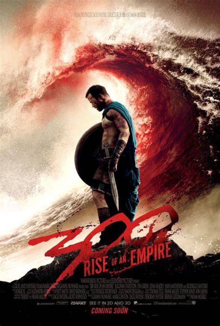 300 Rise of an Empire's Sullivan Stapleton Strips Down Shirtless For