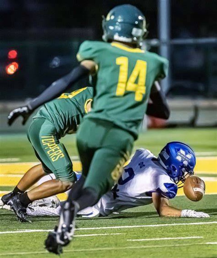 350Pound Running Back Bulldozed Every Opponent He Faced FanBuzz