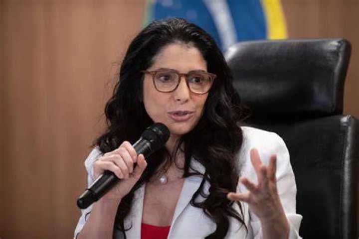 Advogada demitida em seu hor&aacute;rio de descanso ser&aacute; indenizada Blog