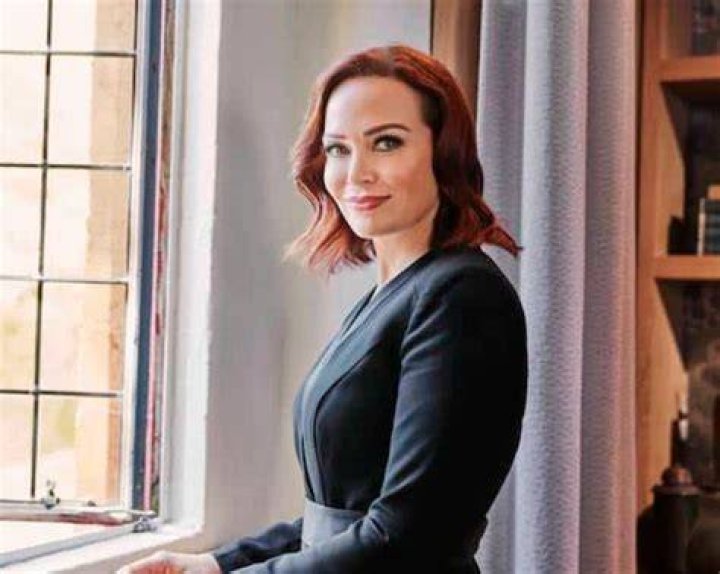 Alicia Malone Wiki, Bio, Age, Salary, Husband, Net Worth, Family Height