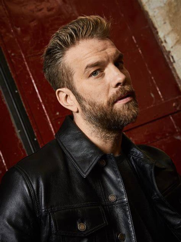 Anthony Jeselnik's Marital Enigma: Unraveling The Mystery