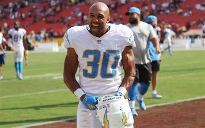 Austin Ekeler Wiki, Age, Height, Girlfriend, Family, Career, Stats, Net
