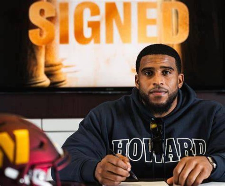 Bobby Wagner contract, salary and net worth explored Celebrity FAQs