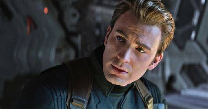 Chris Evans' Parents Are like His Friends & His Mother Helped Choose