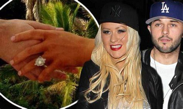 Christina Aguilera is engaged