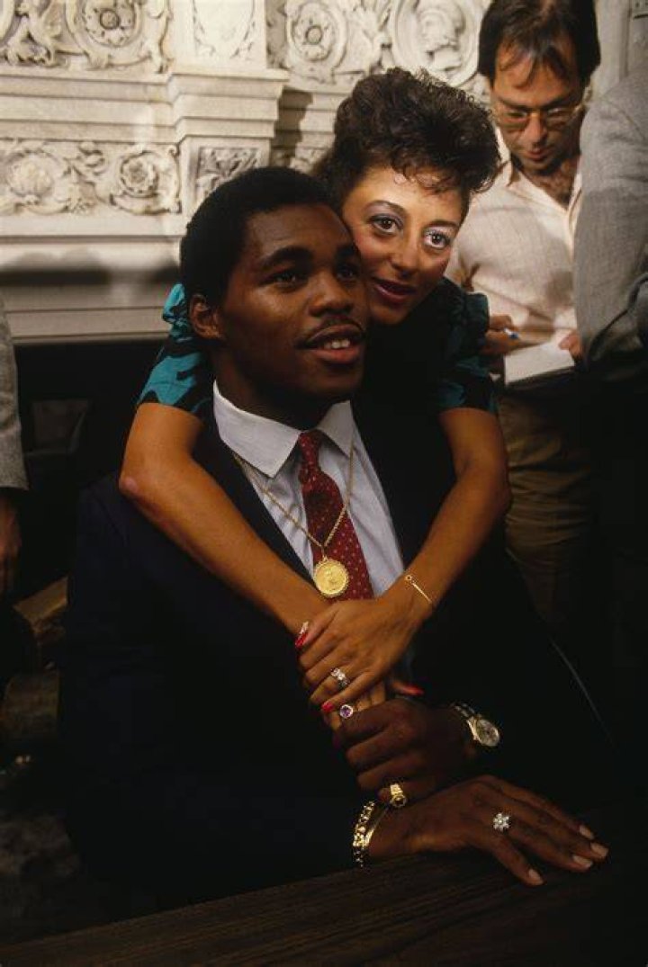 Cindy Deangelis Grossman Became Herschel Walker&rsquo;s Exwife after Nearly