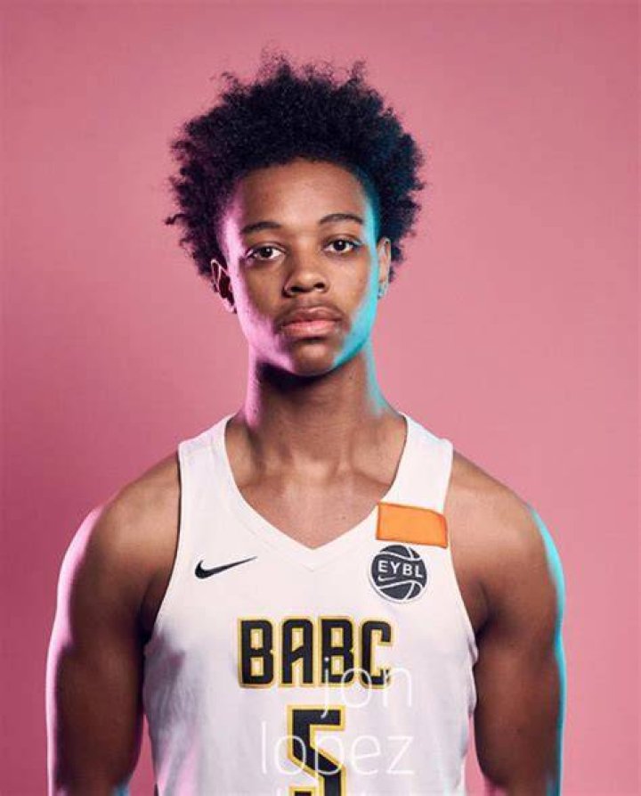 Class of 2022 Point Guard Flau'jae Johnson is Ready to Takeover the