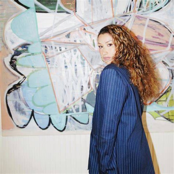 Cleo Sol Makes A Return With SoulNourishing 'Mother' TRENCH