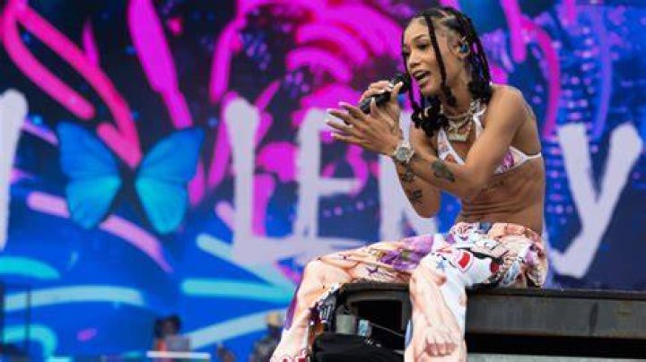 Coi Leray Boot Fan Off Stage For Getting Too Touchy During Lap Dance