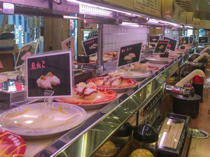 Conveyor Belt sushi The Roaming Fork