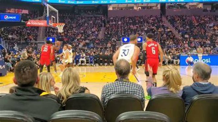 Courtside View Golden State Warriors Highlights! Includes Stephen Curry