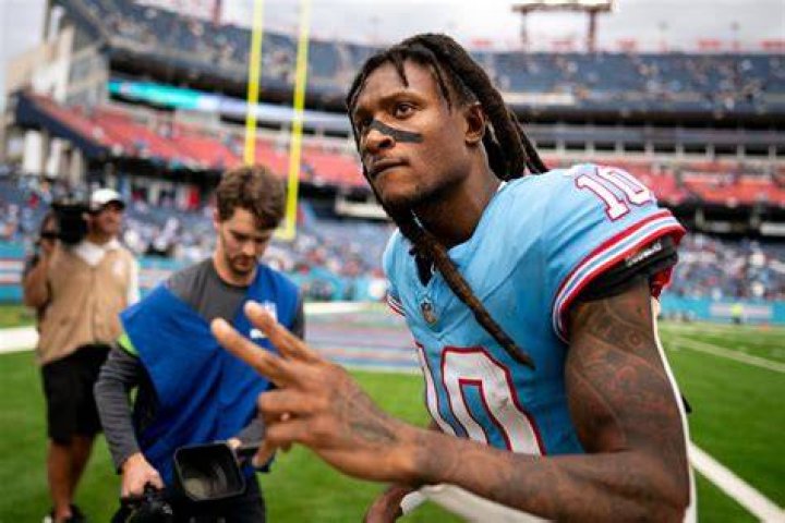 Does DeAndre Hopkins have a child? Who is DeAndre Hopkins GF? ABTC
