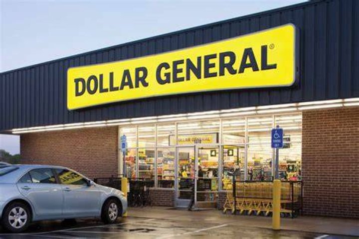Does Dollar General Have Swimming Pools