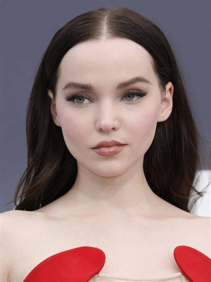 Dove cameron that's her sister who just finished collage dove look like