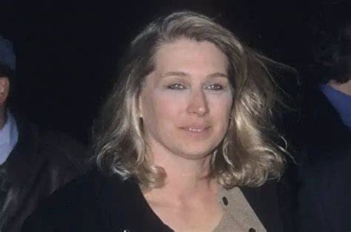 Elizabeth Keuchler photos, news, filmography, quotes and facts