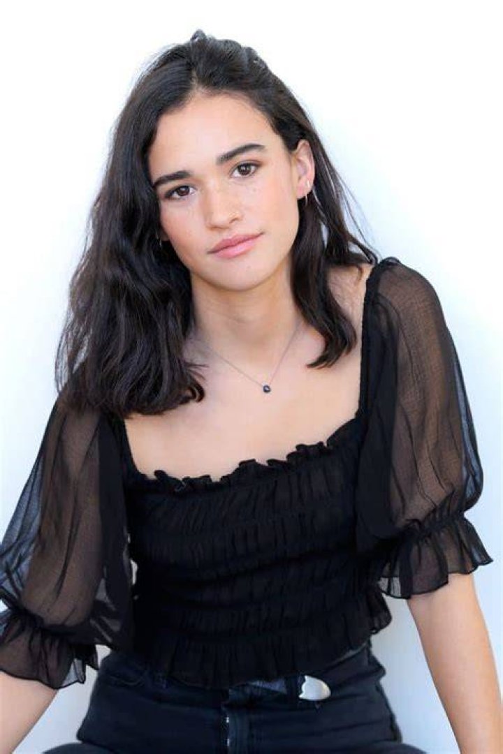 Emma Pasarow Wiki Emma Pasarow is quite a celebrated American actress