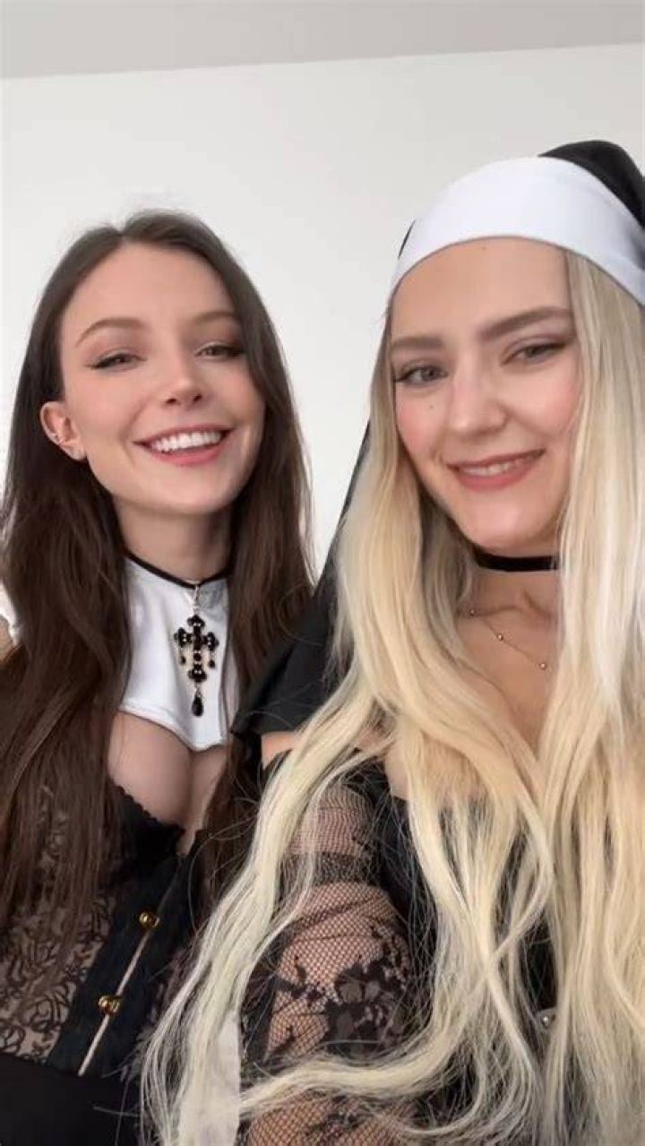 Eva Elfie and Emily Willis YouTube