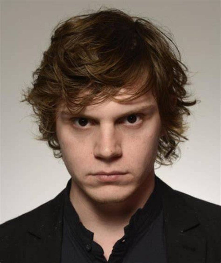 Evan Peters Here Are 11 Facts About The Actor