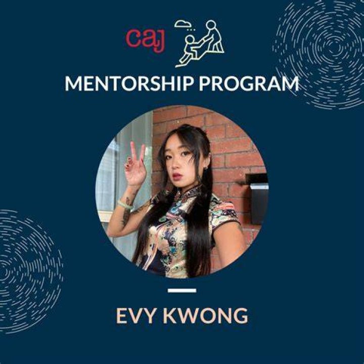 Evy Kwong on Twitter "JenelleRoanne_ *enters a cafe with a squiggly