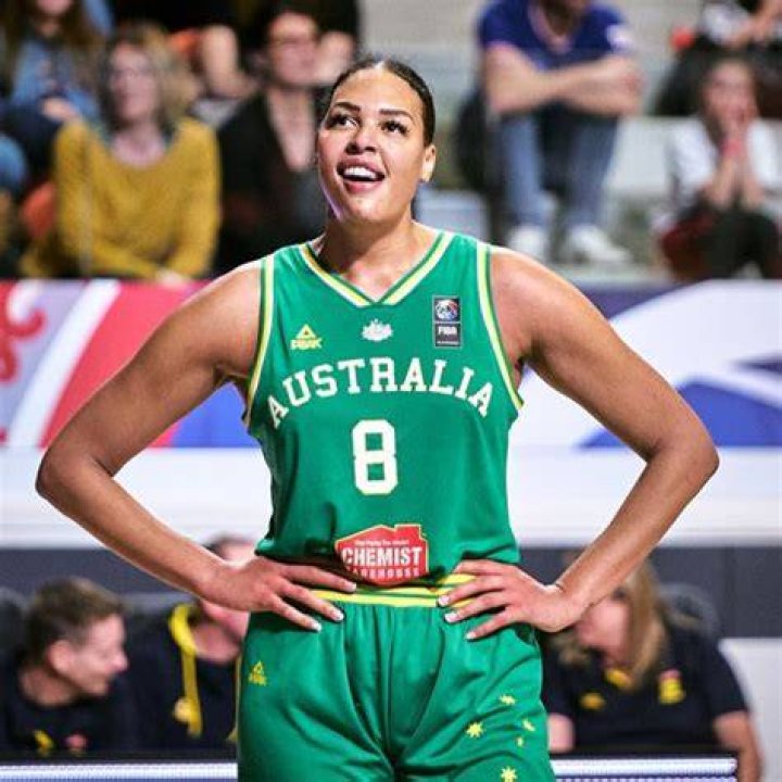 Footage of Liz Cambage berating Nigerian team leaks; she responds (video)
