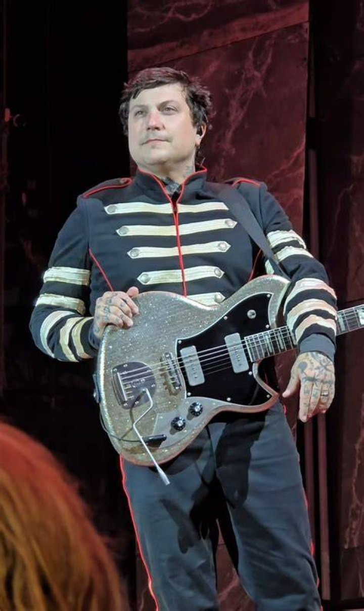 Frank Iero 🎂🎃👻 Frank iero, Happy, Happy birthday