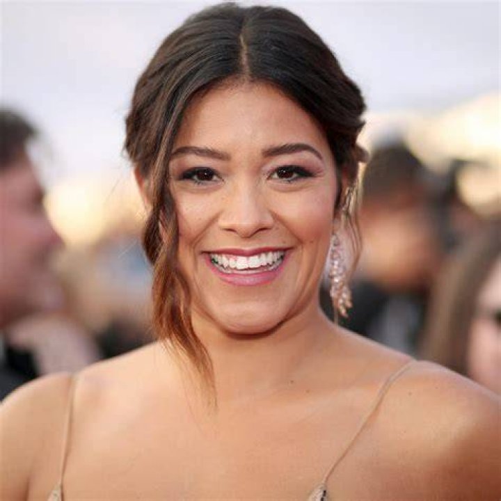 Gina Rodriguez from The Big Picture Today's Hot Photos E! News