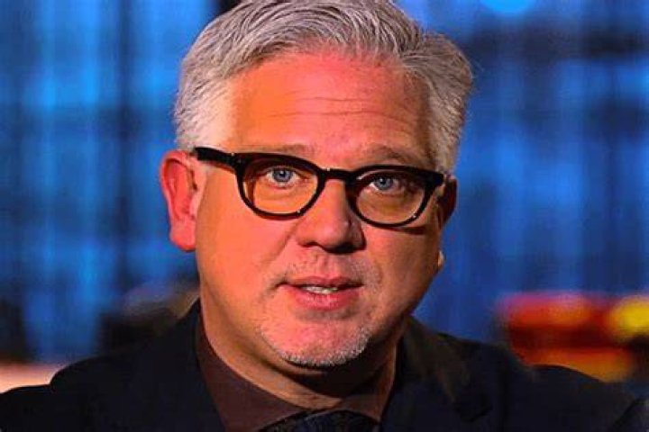 Glenn Beck Bio, Net Worth, Age, Birthday, Wife, Family, Job, Salary