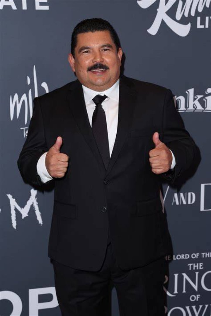 Guillermo Rodriguez Wiki, Age, Family, Wife, Son, Salary,