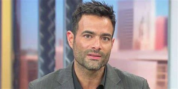 Is Luis Roberto Guzman Married to Wife? Or Dating a Girlfriend