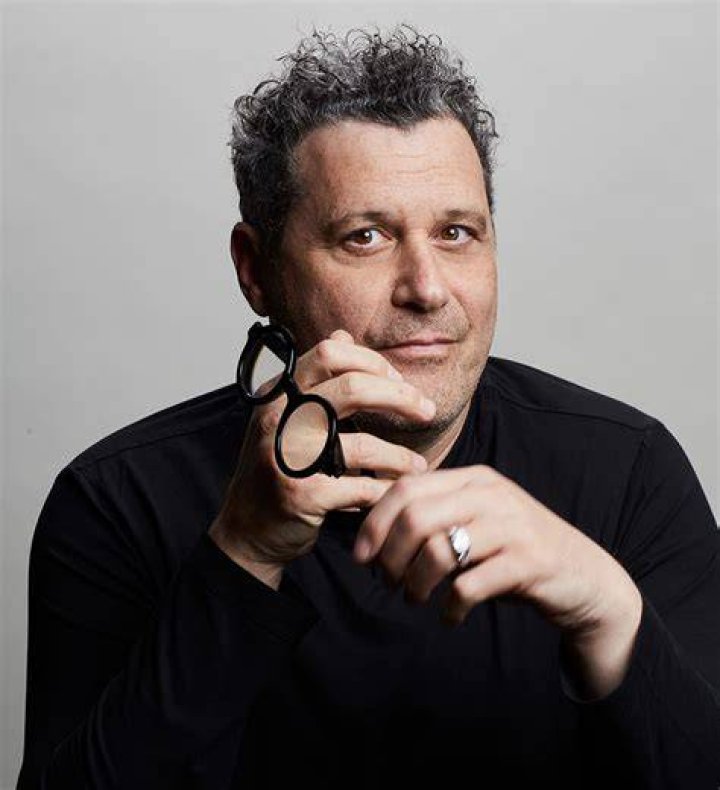 Isaac Mizrahi Net Worth, Bio, Husband, Age, Parents, Salary Height