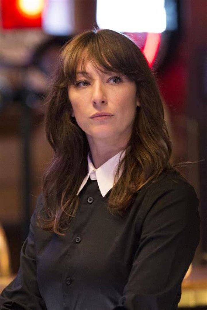 Isidora Goreshter Biography Facts, Childhood, Family Life & Achievements
