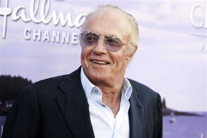 James Caan, Oscar nominee for 'The Godfather,' dies at 82