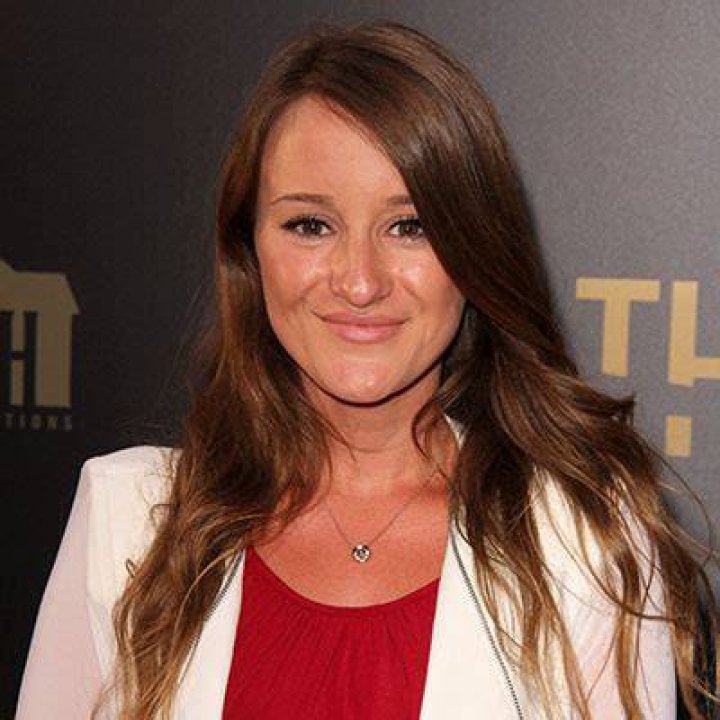 Jenna Ezarik Biography Facts, Childhood, Family Life & Achievements