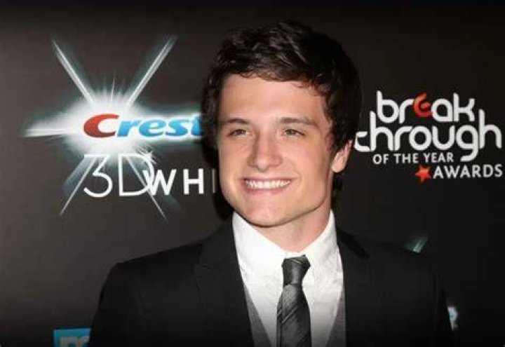 Josh Hutcherson Height, Weight, Age and Full Body Measurement