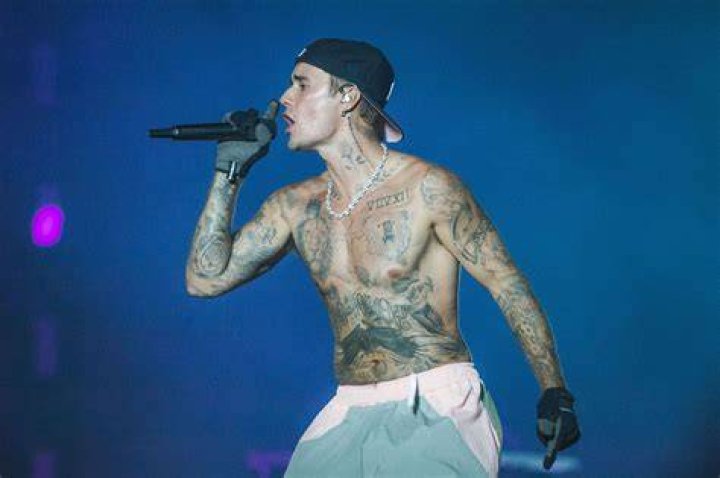 Justin Bieber &mdash; The singer gets candid about past drug addiction