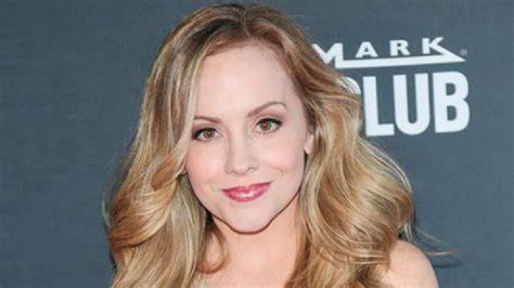 Kelly Stables Net Worth 2024 Wiki, Married, Family, Wedding, Salary