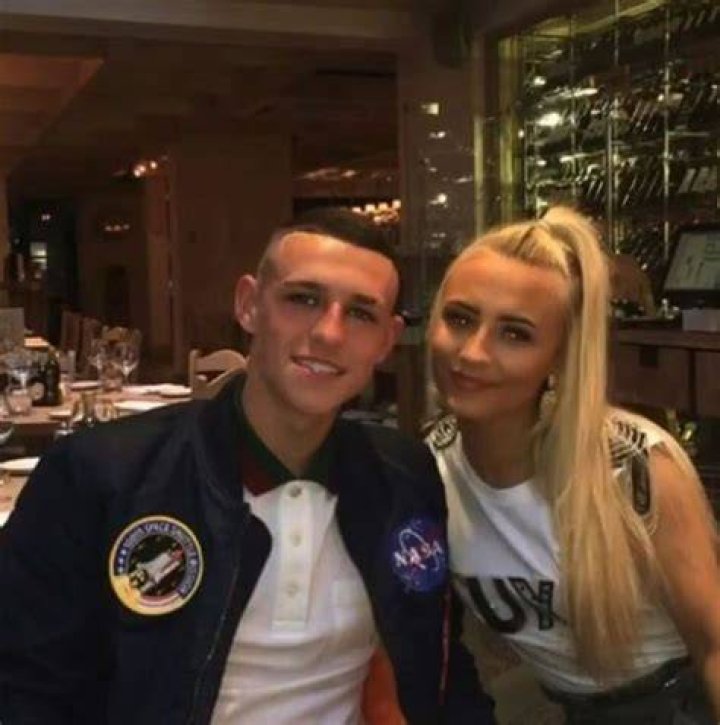 Kenalin Si Cantik Rebecca Cooke, Pacar Sekaligus Ibu dari Anak Phil Foden