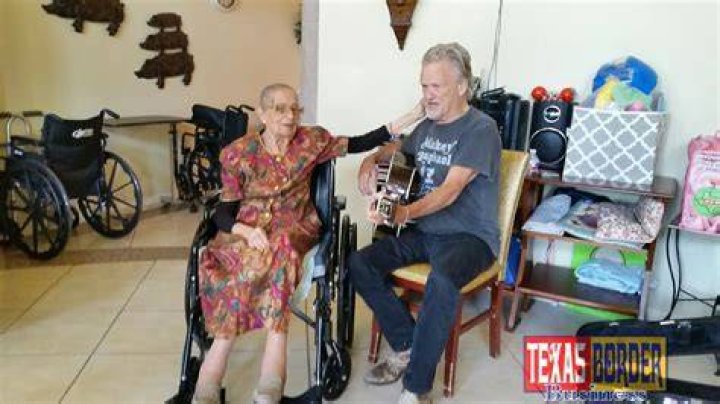 Kris Kristofferson's Parents Meet Their Grandson, Lars