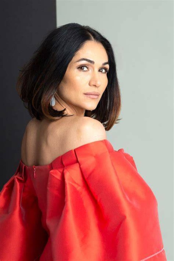 Lela Loren &mdash; Exclusive Portraits Hollywood Life