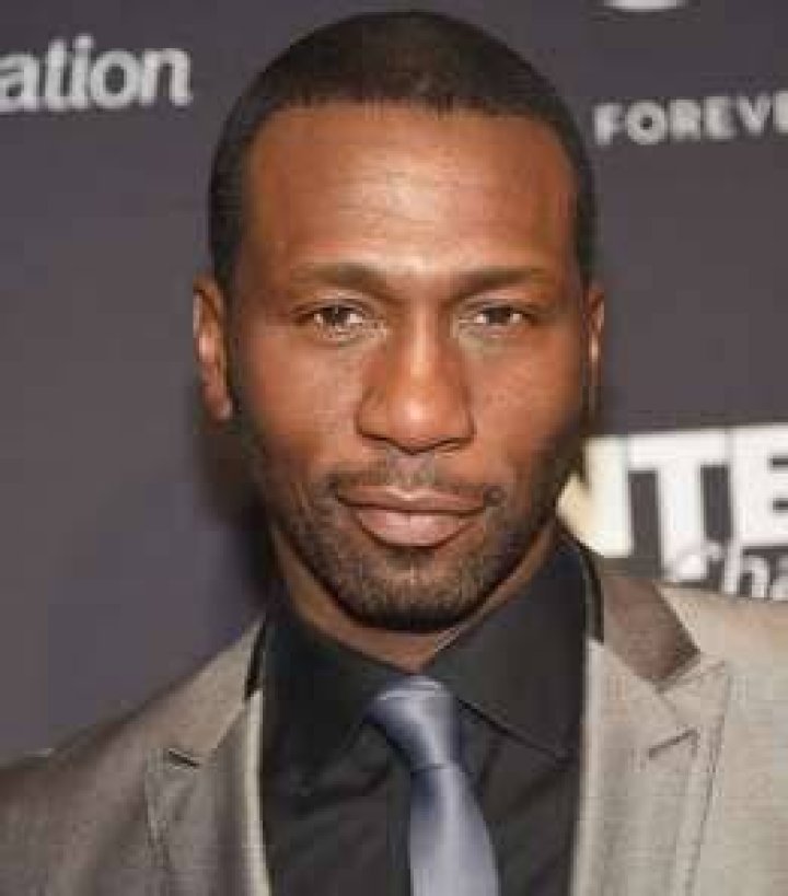 Leon Robinson Age, Birthday, Bio, Facts & More Famous Birthdays on