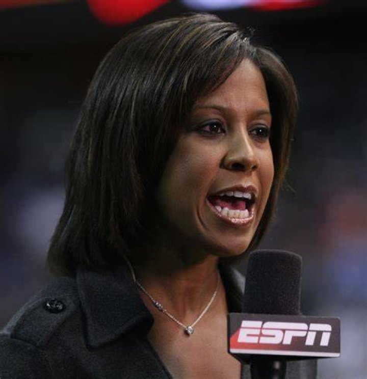 Lisa Salters Bio Does She Have A Husband? Body Measurements, Gay