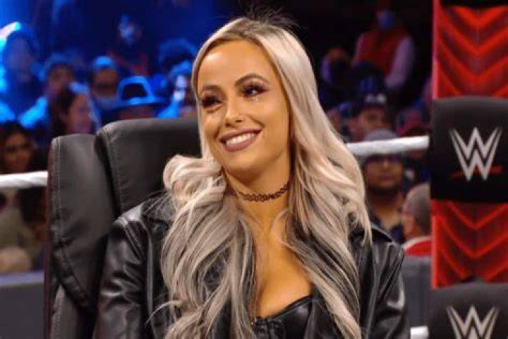 Liv Age, Net Worth, Husband, Family, Height and Biography