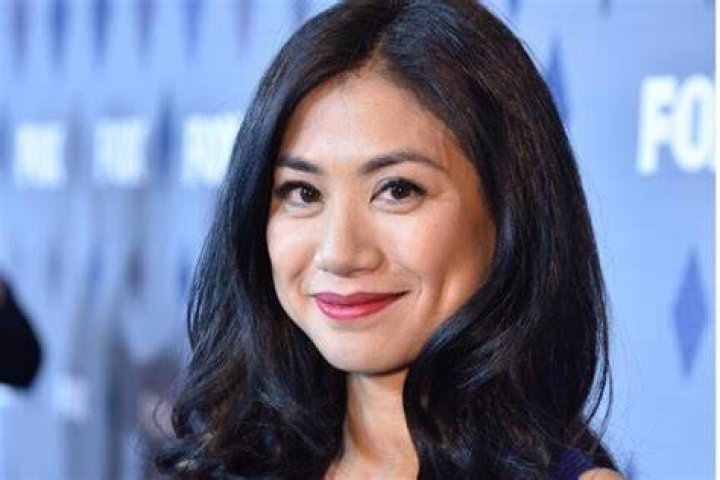 Liza Lapira Bio, Wiki, Height, Net Worth, Married, Husband, Boyfriend