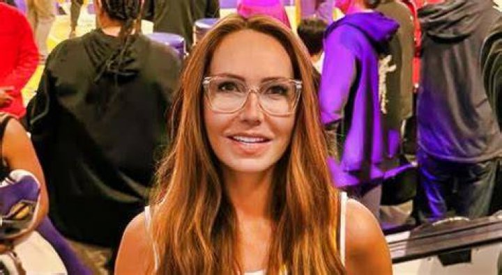 Luka Doncic&rsquo;s Hot Mom Stole The Show at the 2018 NBA Draft