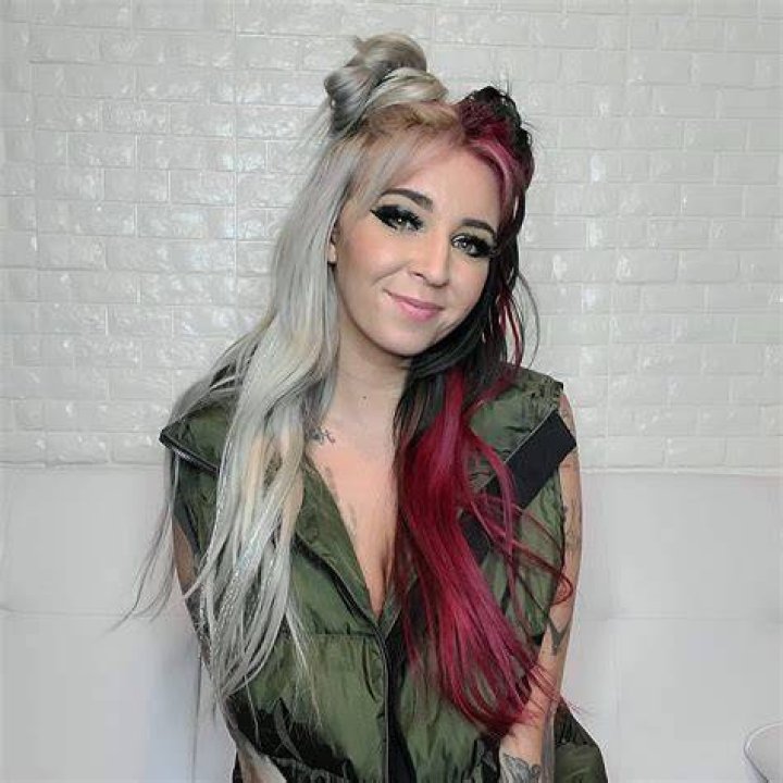Lydia Grace OnlyFans, Age, Height, Net Worth, Boyfriend, Facts