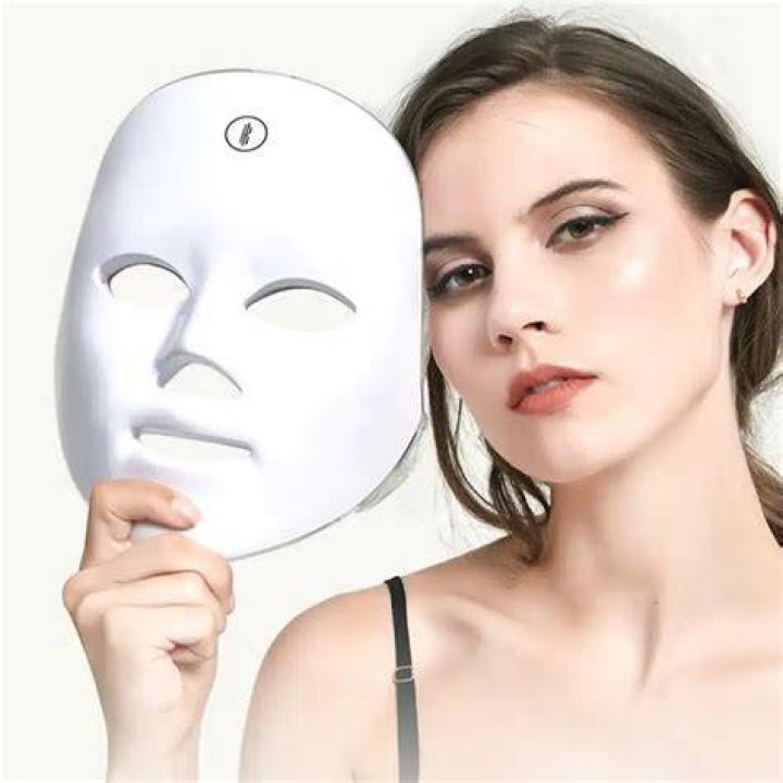 Mask & Glo&reg; 7.0 Official Retailer