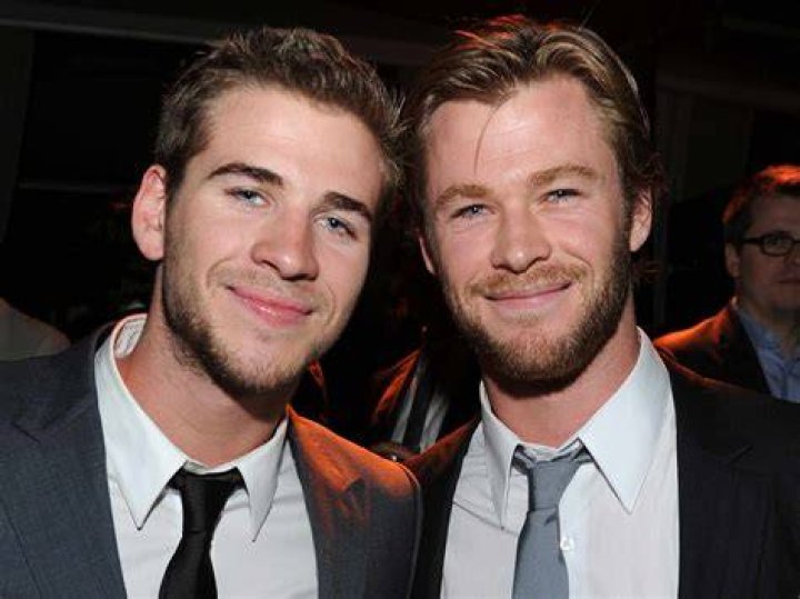 Meet Chris and Liam Hemsworth's blessed father New Idea