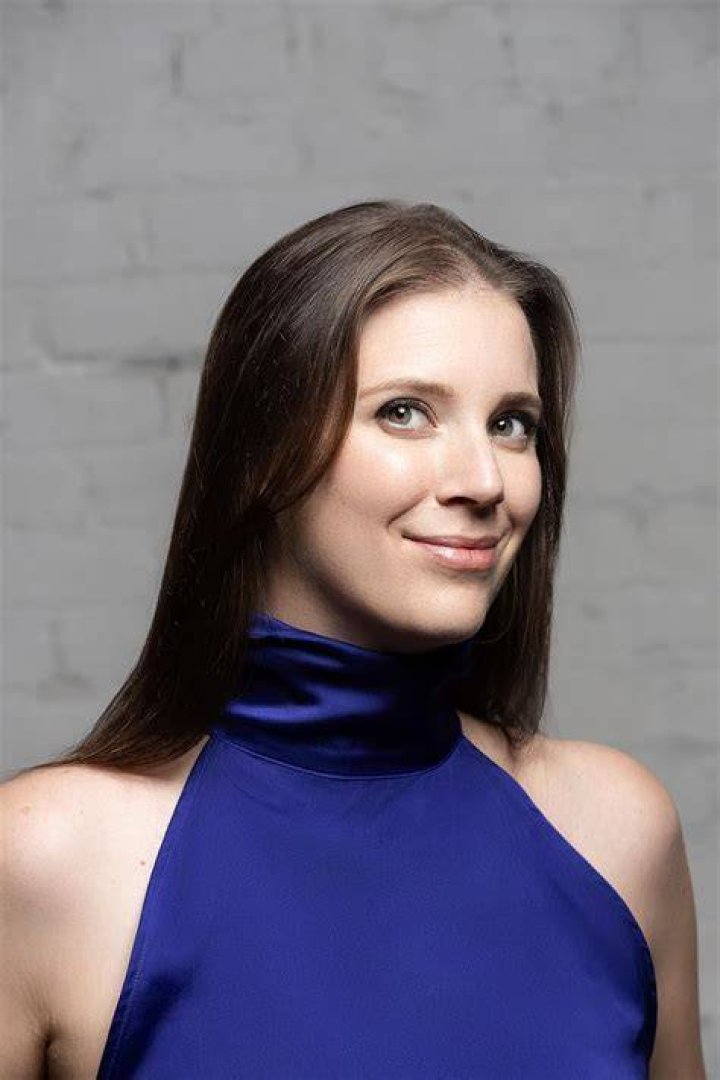 Miranda Kahn IMDb