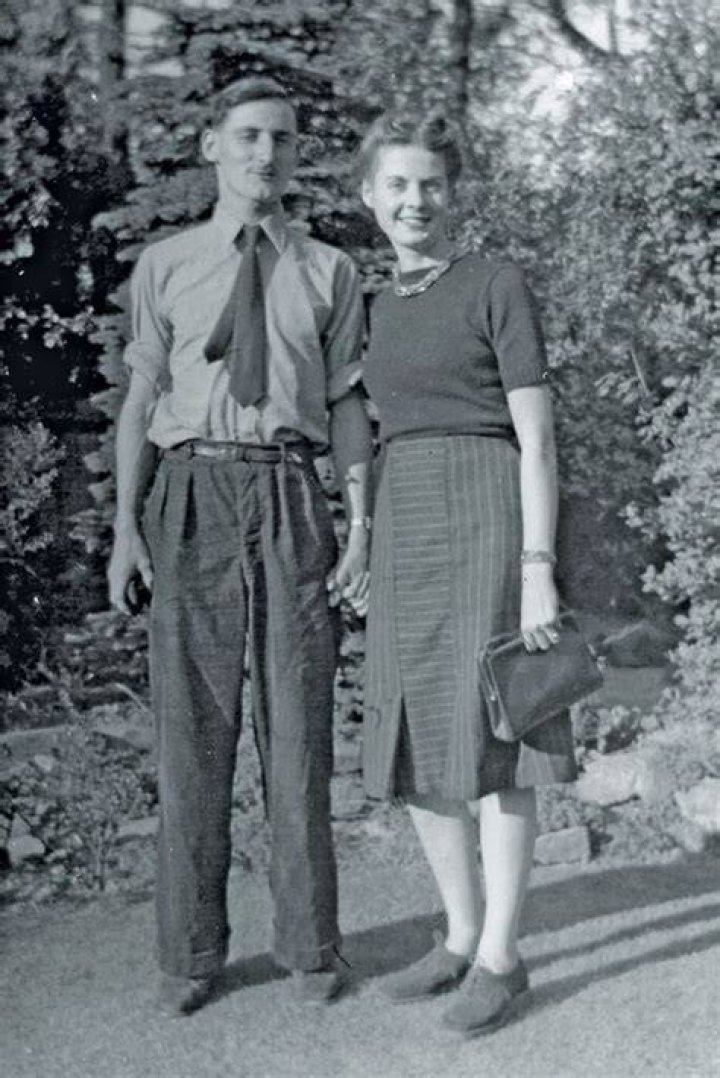 Mollie Miles Death Is Ken Miles Wife Dead Or Alive?