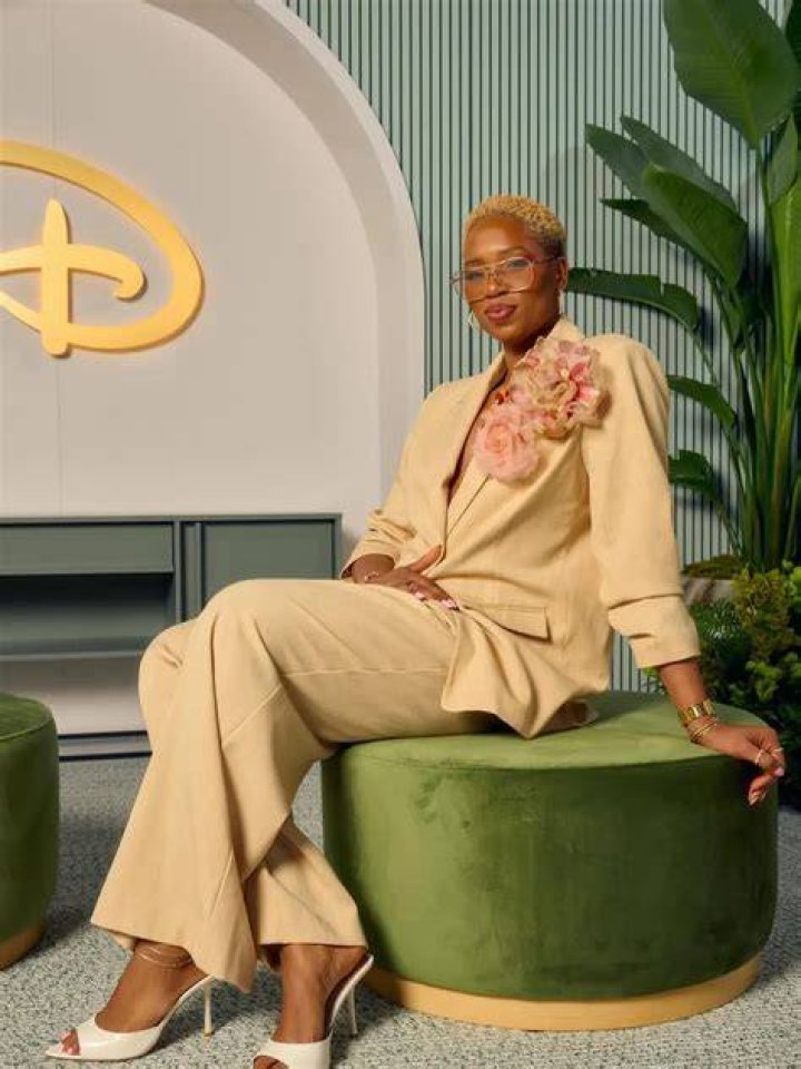 Monica Mcnutt Wiki, Biography, Net worth, Husband, Career, Age